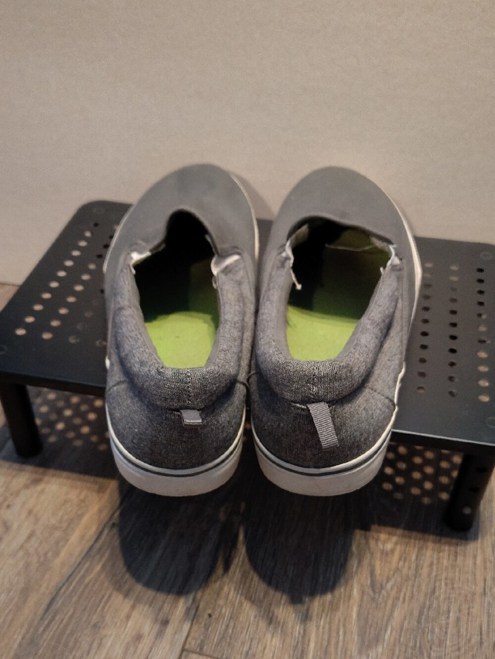 Men's Faded Glory Gray Slip-On Canvas Sneakers - Picture 3 of 5